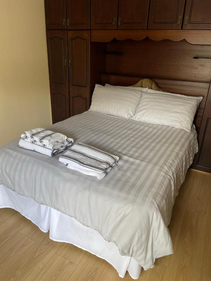 Ferienwohnung Large Townhouse With Gardens Kingscourt Exterior foto